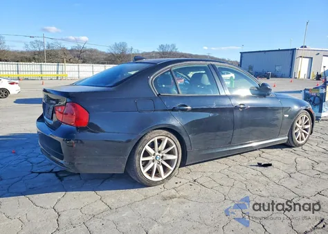 2009 BMW 328 I z USA, uszkodzony, nr VIN WBAPH775X9NM29645